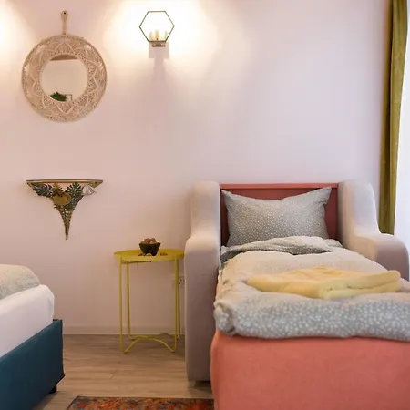 Seek And Hide - Csilla's Tiny Hideaway Braşov